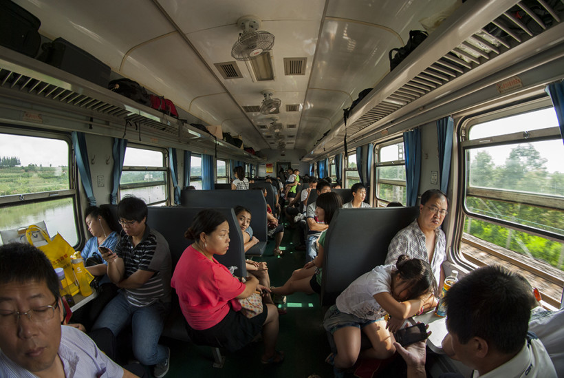 Train reliant Chengdu à Mianyang